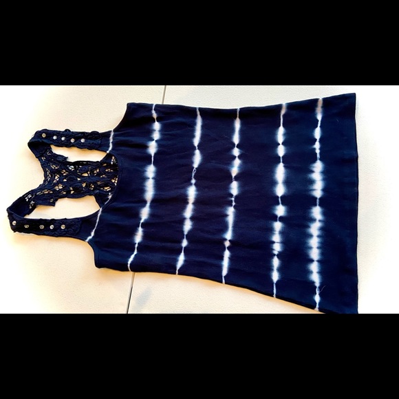 Embellished Ribbed Tank - Picture 7 of 10